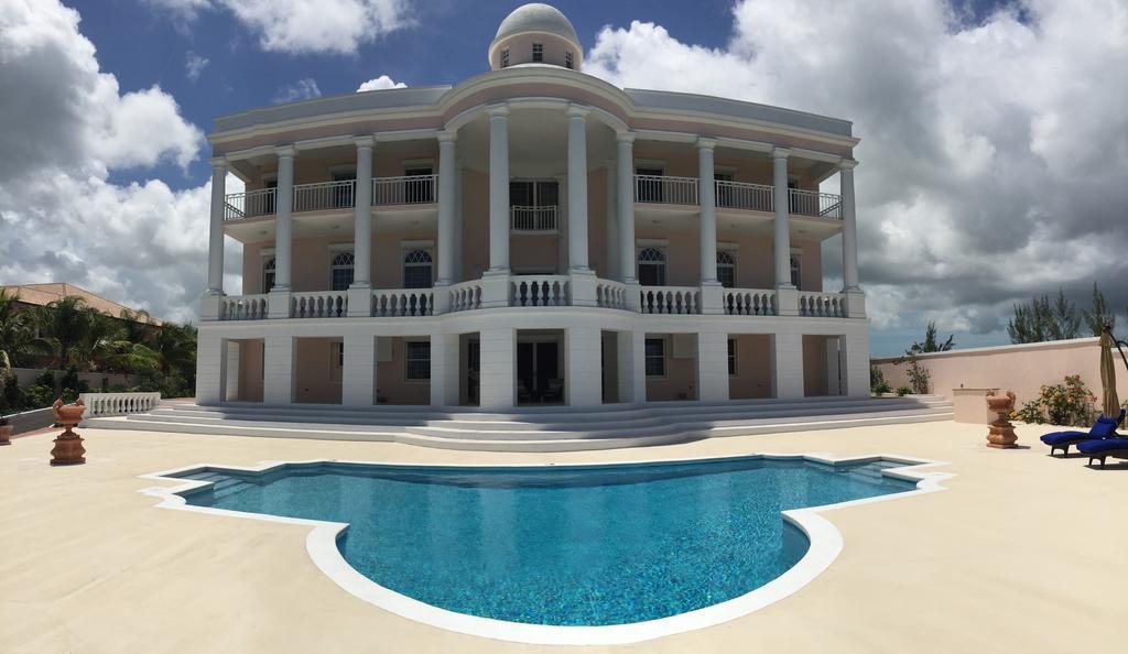 Ocean West Boutique Hotel Nassau Exteriér fotografie