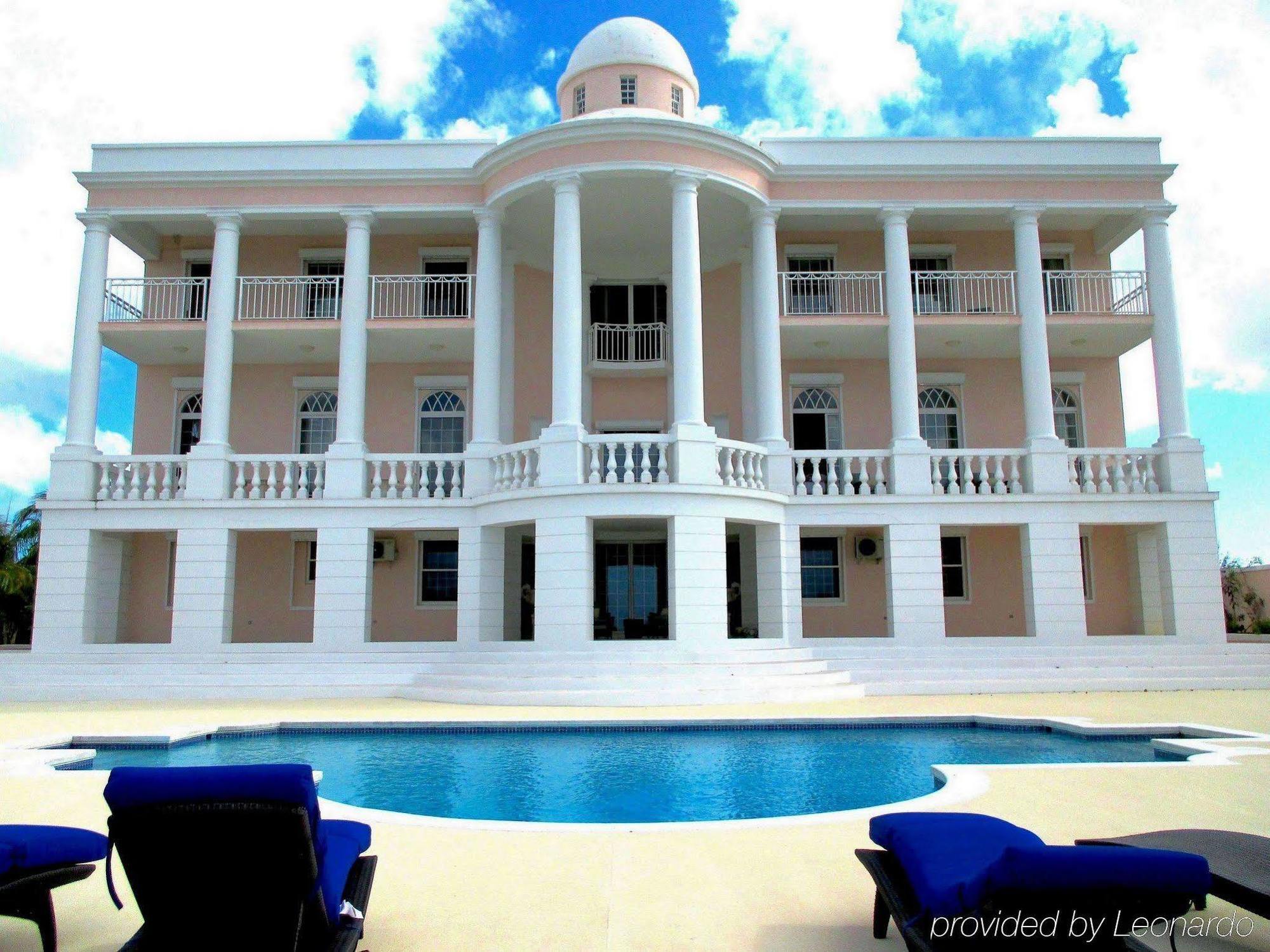 Ocean West Boutique Hotel Nassau Exteriér fotografie